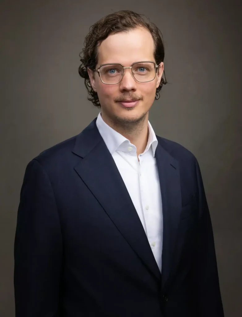 Dr. Colin Schulz